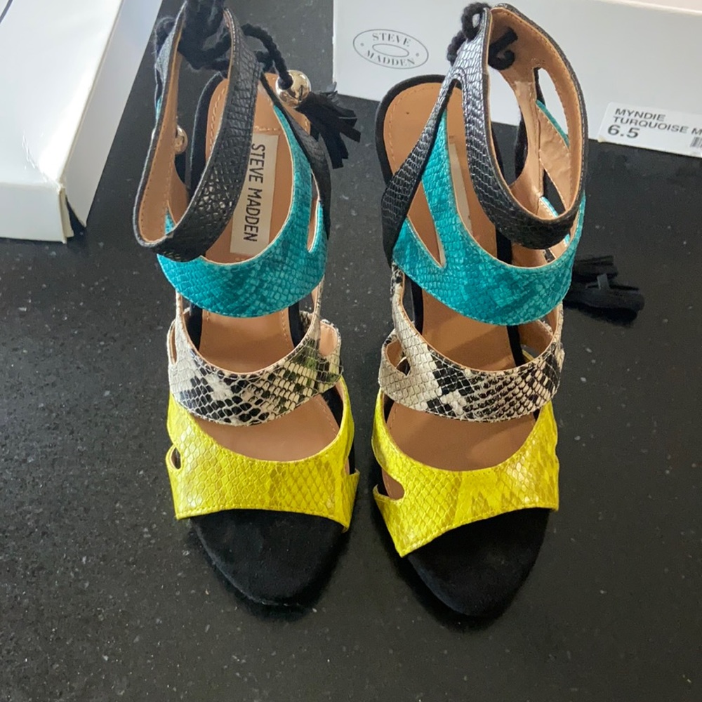 Steve Madden shoes 6.5